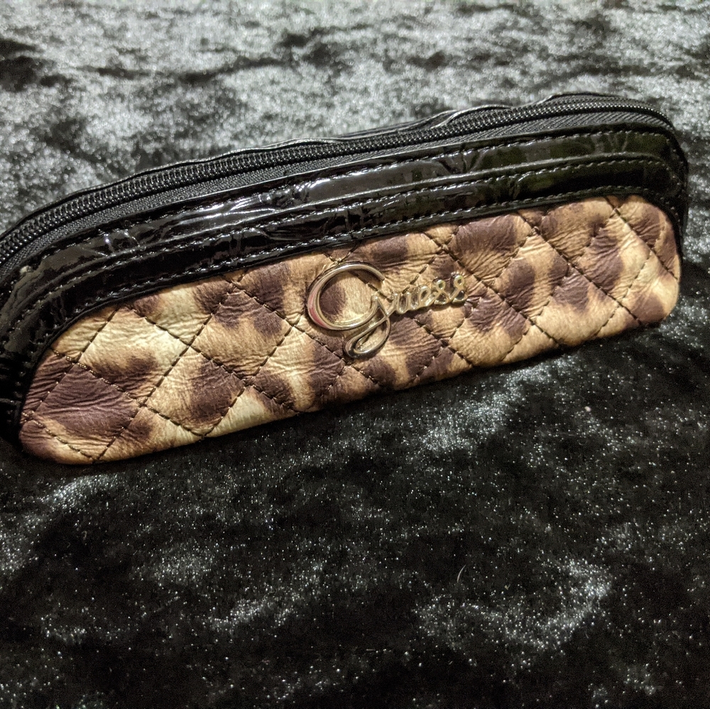 Guess Makeup Case